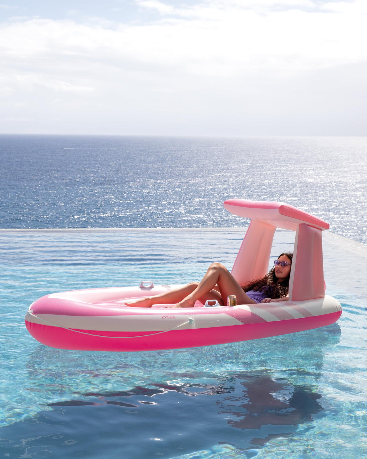 Inflatable Pool Float with 2 Cup Holders Y129
