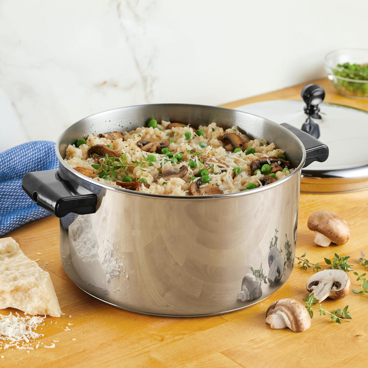 Stainless Steel 6-Quart Stockpot with Lid A842