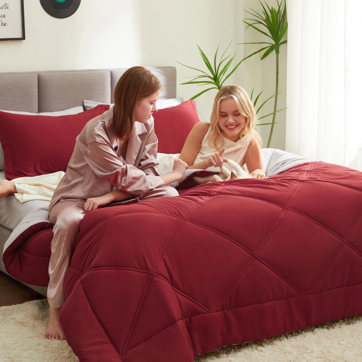 King Size 7 Pieces Red Bedding Set with Sheets B9590